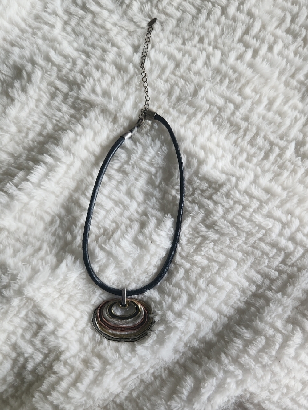 VCLM Multitone Layered Pendant Necklace in Gold, Silver, Rose Abstract Boho Vibe - Picture 6 of 10